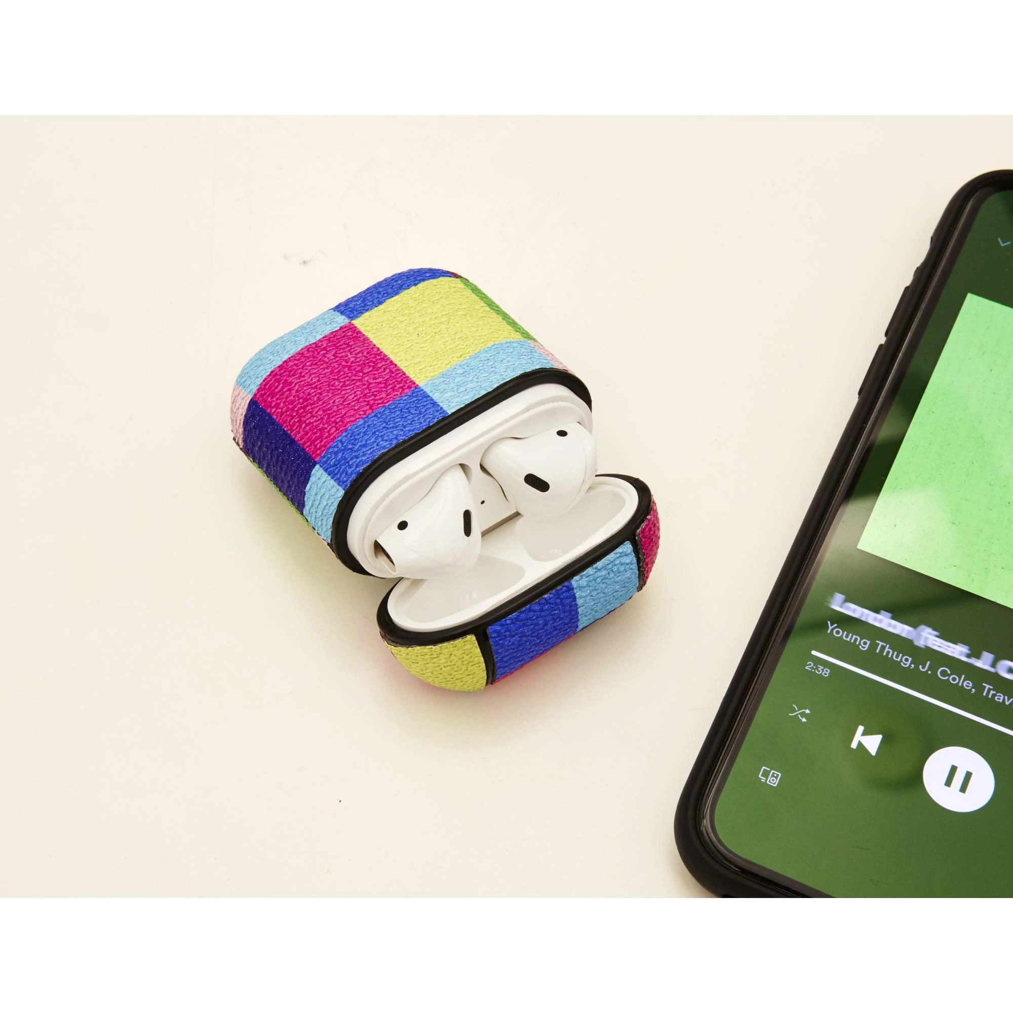 KIKKERLAND PLAID EARBUD CASE ASST - Etui 4 KIKKERLAND PLAID EARBUD CASE ASST - Etui – Bild 2